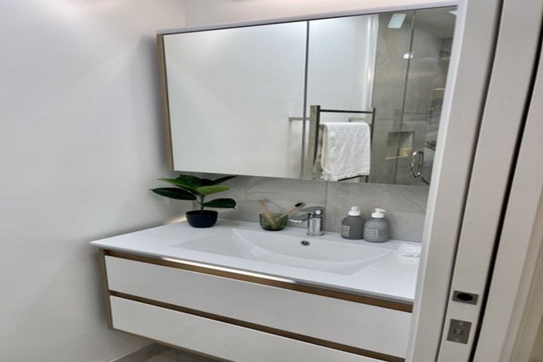 Photo of property in 11a Saint Ives Drive, Camborne, Porirua, 5026