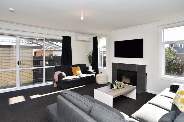 Photo of property in 735 Main North Road, Belfast, Christchurch, 8051