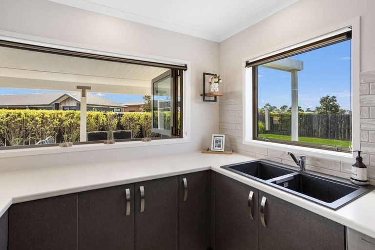 Photo of property in 139 Rangiora Crescent, Matarangi, Whitianga, 3592