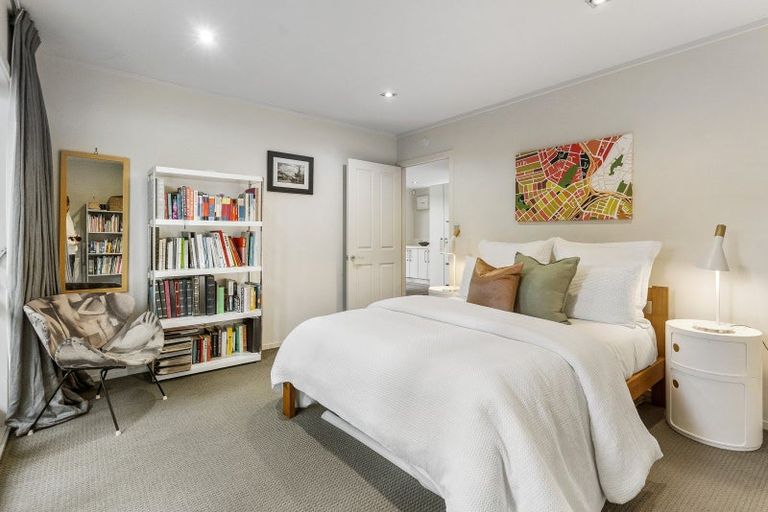 Photo of property in 15 Grosvenor Street, Grey Lynn, Auckland, 1021
