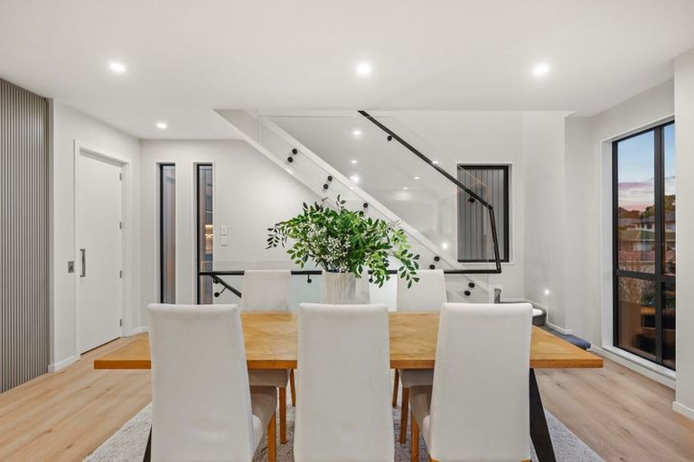 Photo of property in 13c Dominion Street, Takapuna, Auckland, 0622