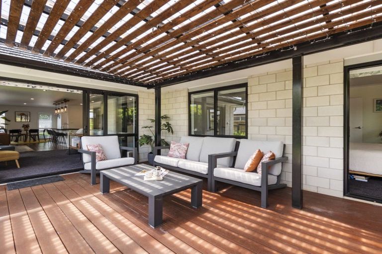 Photo of property in 87 Puhirake Crescent, Pyes Pa, Tauranga, 3112