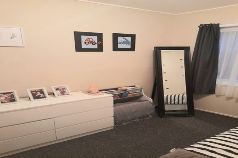 Photo of property in 2/54 Awamutu Grove, Waiwhetu, Lower Hutt, 5010