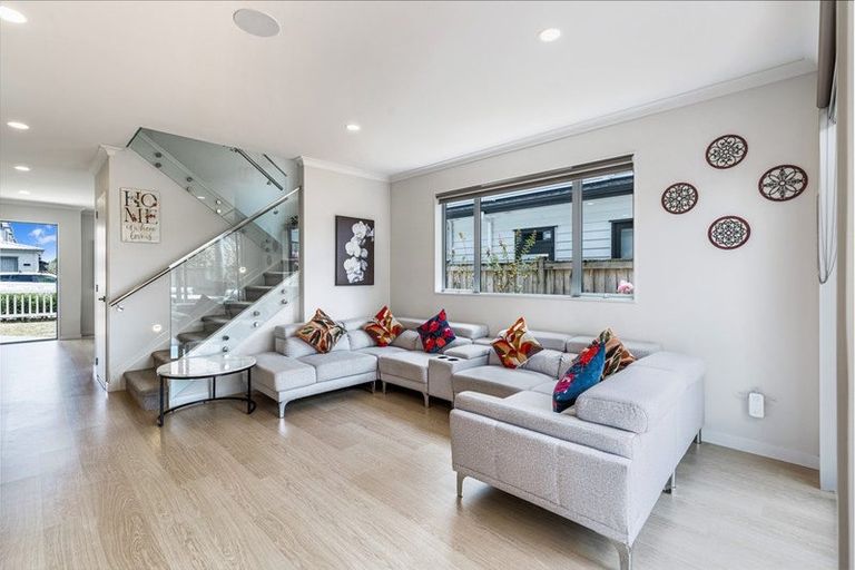 Photo of property in 12 Pinefield Road, Whenuapai, Auckland, 0618