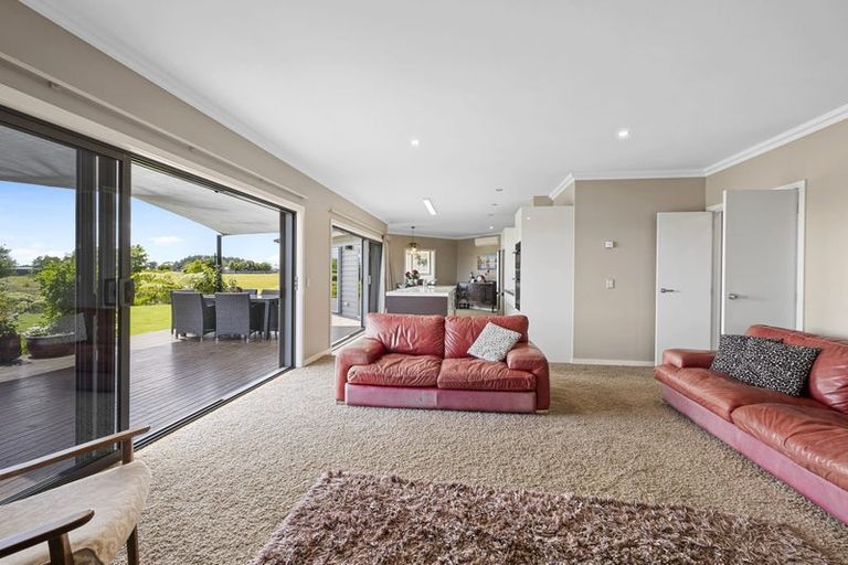 Photo of property in 39 Matarikoriko Road, Brixton, Waitara, 4382