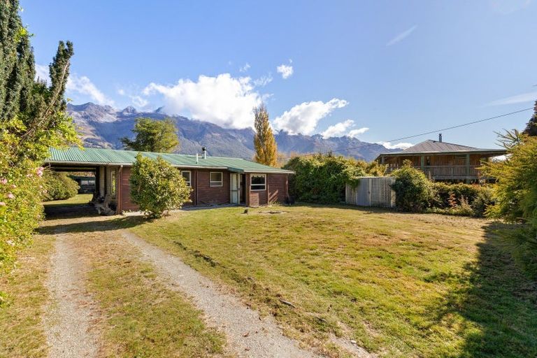 Photo of property in 49 Argyle Place, Glenorchy, 9372