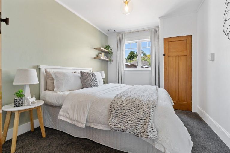 Photo of property in 41 Hillsborough Road, Hillsborough, Auckland, 1042