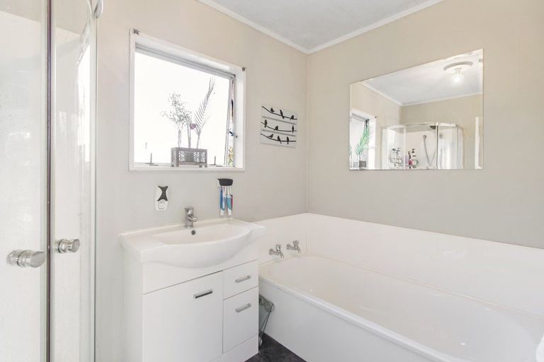 Photo of property in 2 Miro Street, Pleasant Point, 7903