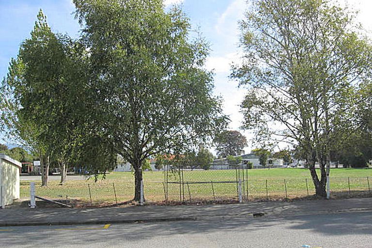 Photo of property in 22 Paul Street, Waimate, 7924