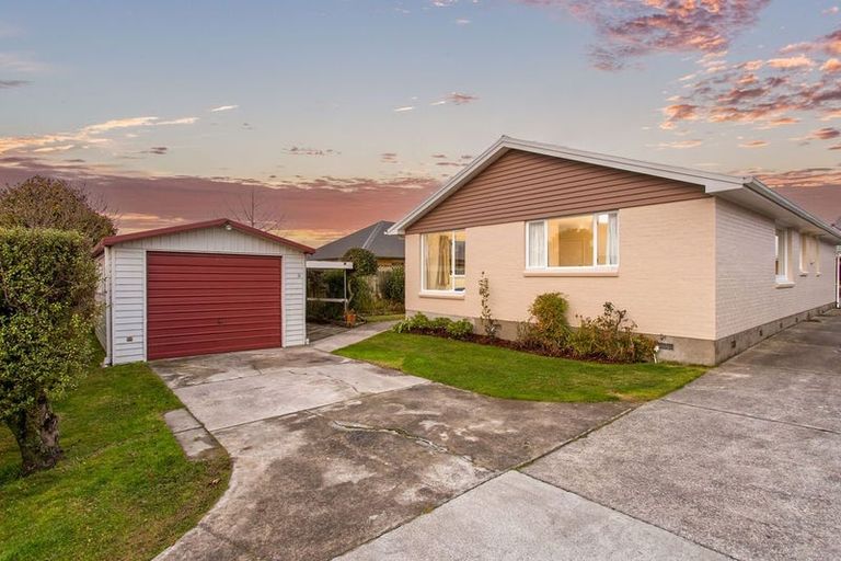 Photo of property in 51 Bourne Crescent, Papanui, Christchurch, 8053
