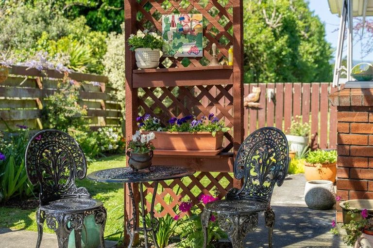 Photo of property in 6b Alexander Place, Otaki, 5512