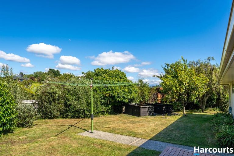 Photo of property in 12 Lionel Place, Mapua, 7005