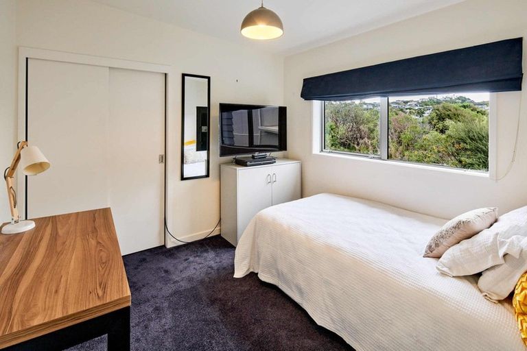 Photo of property in 3 Mo Street, Camborne, Porirua, 5026