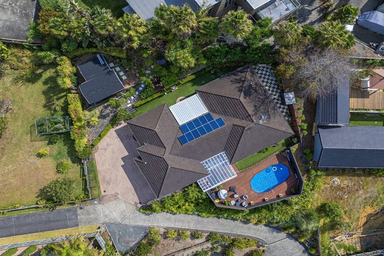 Photo of property in 8a Astrolabe Place, Gulf Harbour, Whangaparaoa, 0930