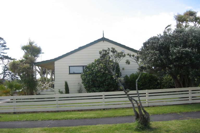 Photo of property in 89 Burundi Avenue, Clendon Park, Auckland, 2103