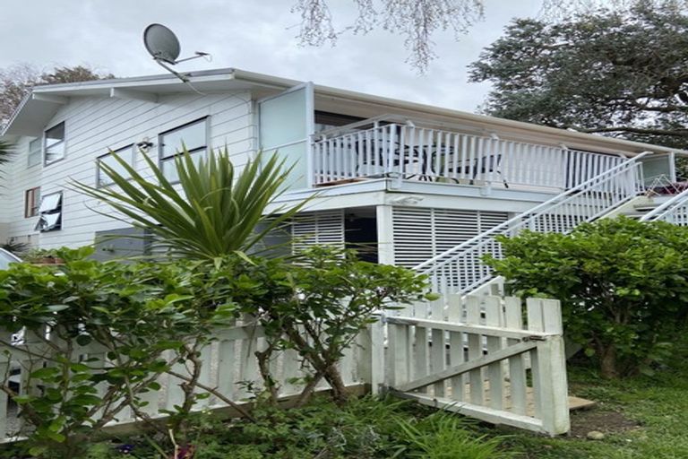 Photo of property in 2/28 Marina Road, Torbay, Auckland, 0630