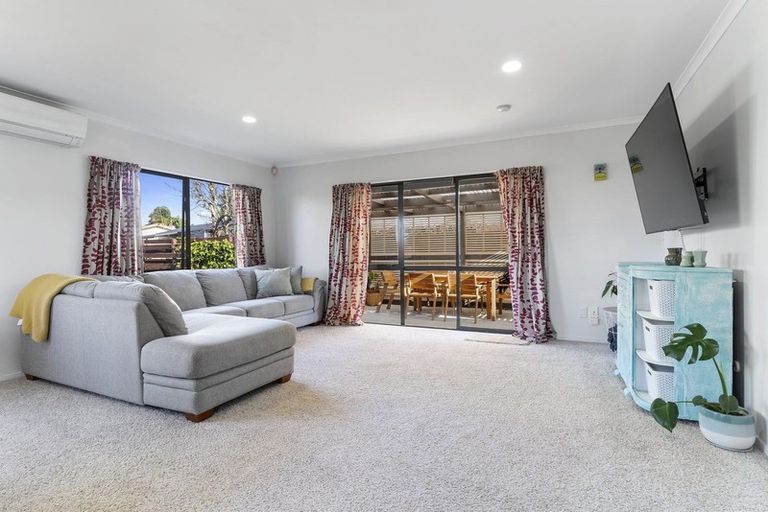 Photo of property in 8b College Place, Poike, Tauranga, 3112