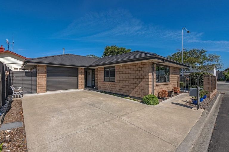Photo of property in 546/1 Church Street, Terrace End, Palmerston North, 4410