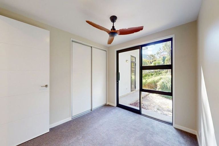 Photo of property in 39 Kotare Street, Waikanae, 5036