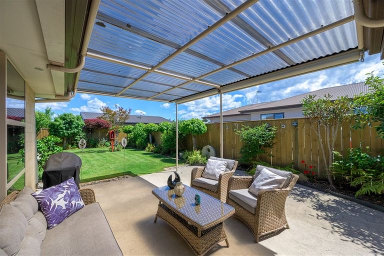 Photo of property in 12 Kitakita Grove, Motueka, 7120