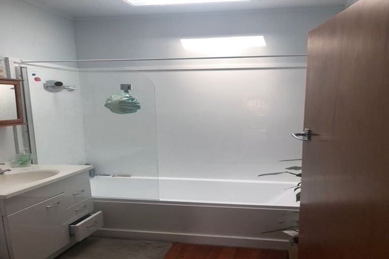 Photo of property in 19 Priscilla Crescent, Mornington, Wellington, 6021