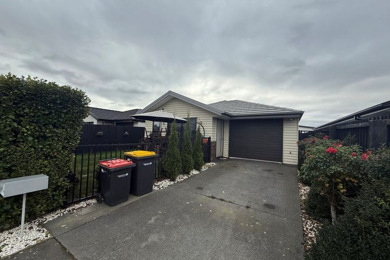 Photo of property in 58 Packard Crescent, Halswell, Christchurch, 8025