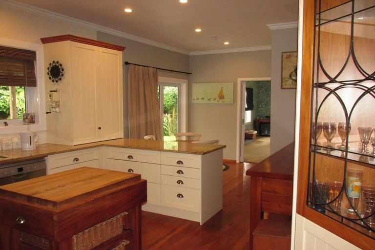 Photo of property in 76 Kitchener Street, Wairoa, 4108