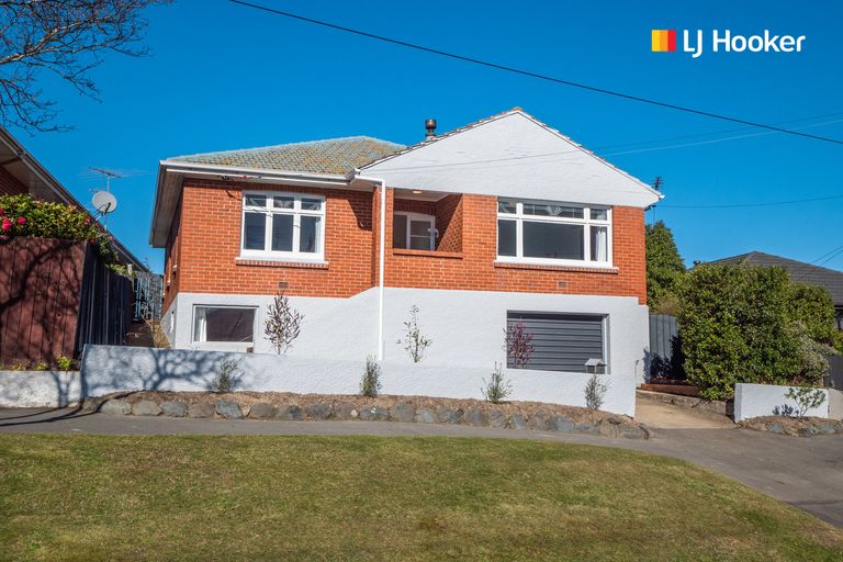 Photo of property in 49 Mornington Road, Balaclava, Dunedin, 9011