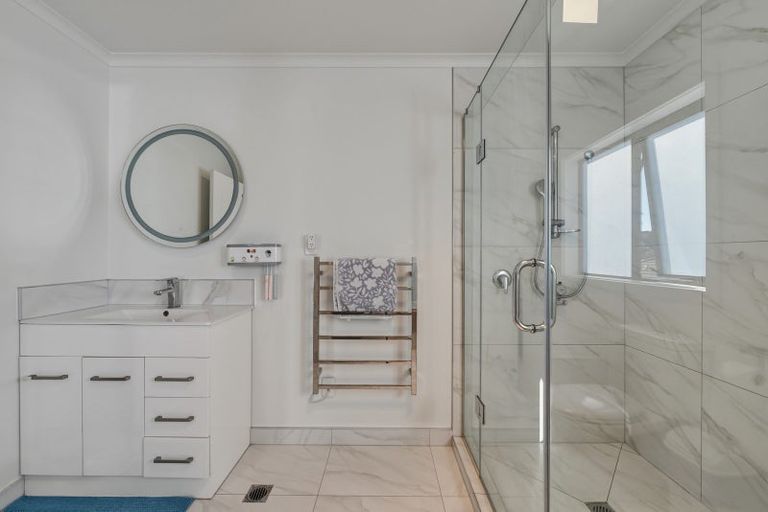 Photo of property in 20 Carroll Place, Owhata, Rotorua, 3010