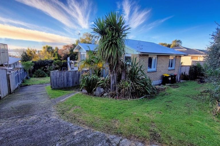 Photo of property in 1 Fern Way, Brookfield, Tauranga, 3110