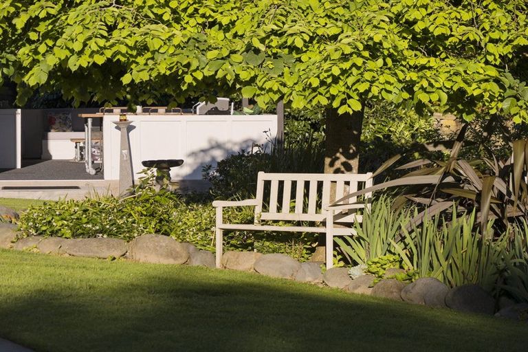 Photo of property in 6 Saville Place, Pyes Pa, Tauranga, 3112