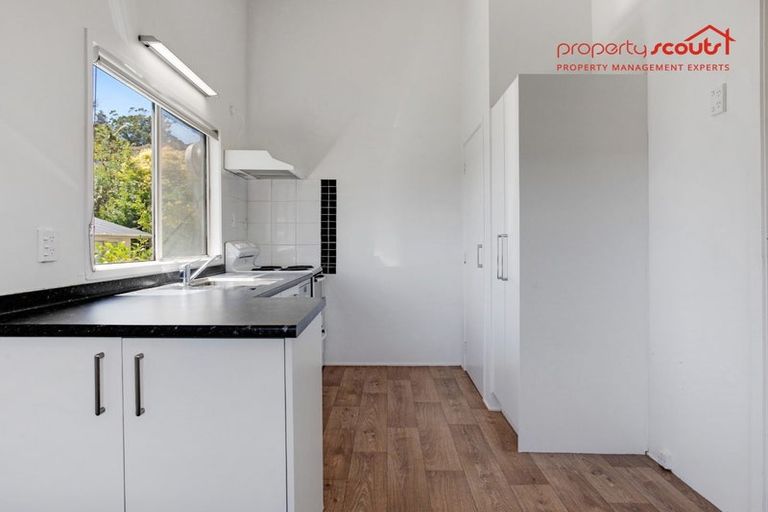 Photo of property in 1/64 Saddleback Rise, Murrays Bay, Auckland, 0630