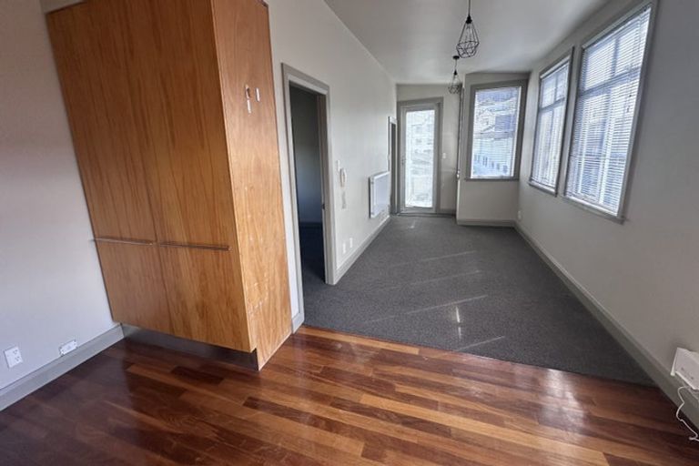Photo of property in 98 Riddiford Street, Newtown, Wellington, 6021