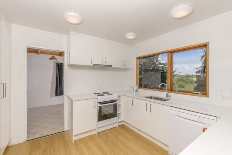 Photo of property in 39 Brigham Creek Road, Whenuapai, Auckland, 0618