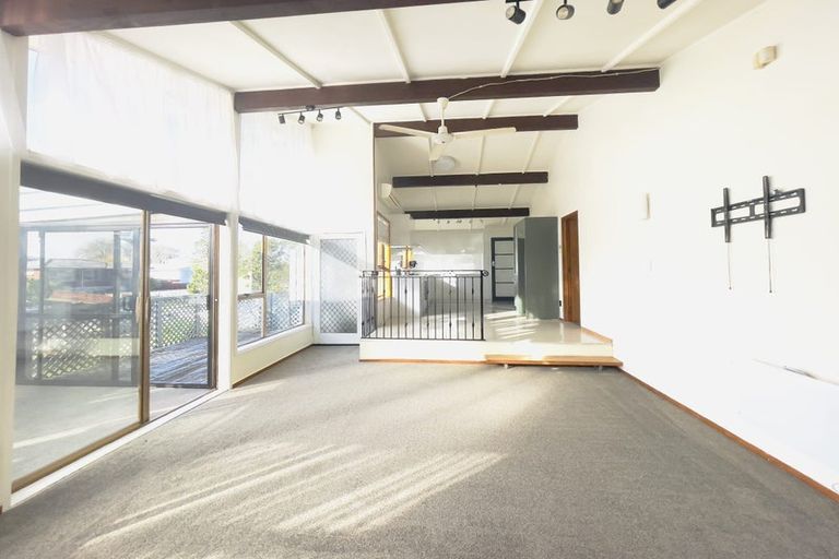 Photo of property in 52 Hope Farm Avenue, Pakuranga Heights, Auckland, 2010