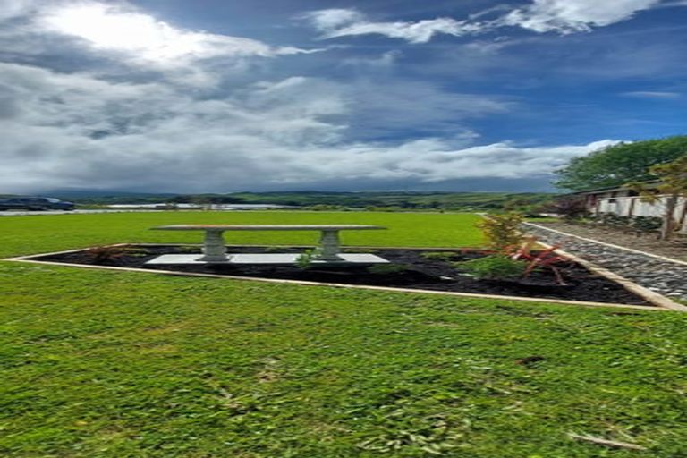 Photo of property in 1 Mccrae Place, Ashhurst, 4810