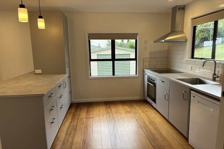 Photo of property in 16 Brunner Street, Nelson South, Nelson, 7010