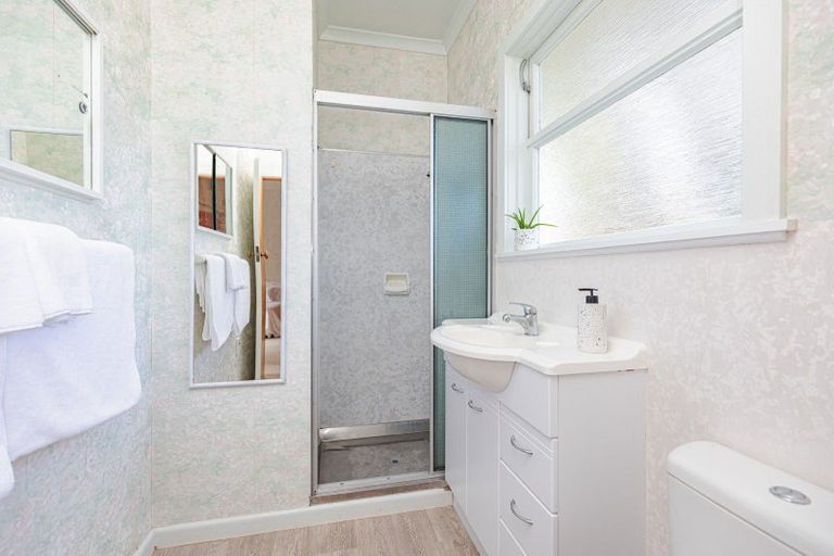 Photo of property in 7 Taranaki Street, Saint Johns Hill, Whanganui, 4501