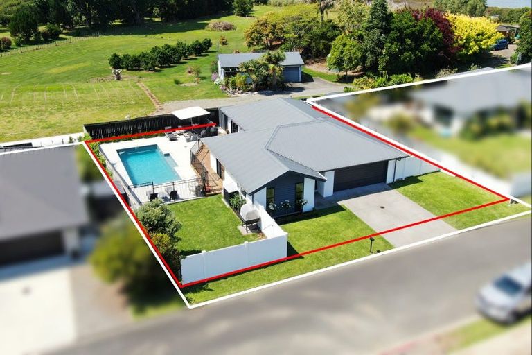 Photo of property in 5 Anatere Rise, Athenree, Katikati, 3177