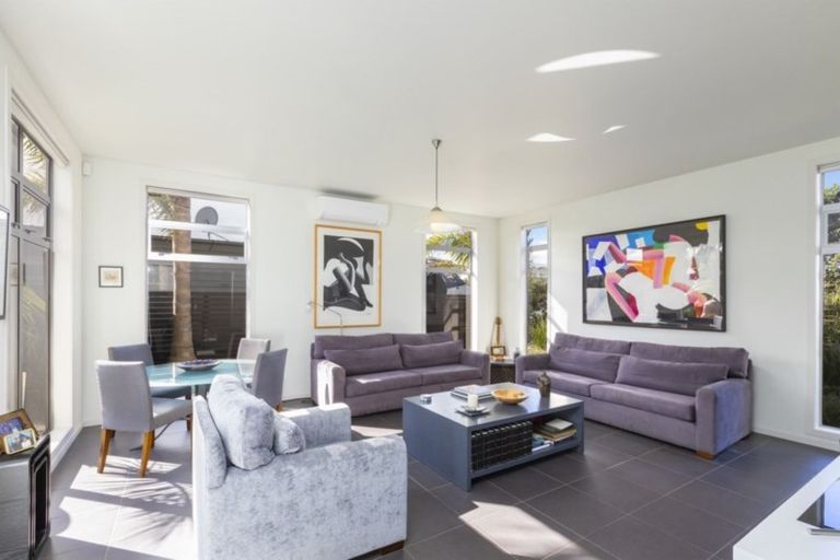 Photo of property in 50 Paraoa Crescent, Omaha, Warkworth, 0986