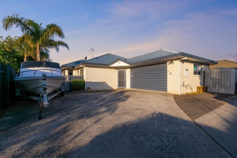 Photo of property in 51 Olympus Grove, Papamoa Beach, Papamoa, 3118