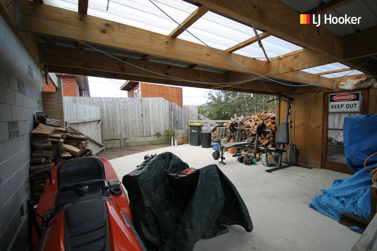 Photo of property in 11 Westland Street, Green Island, Dunedin, 9018