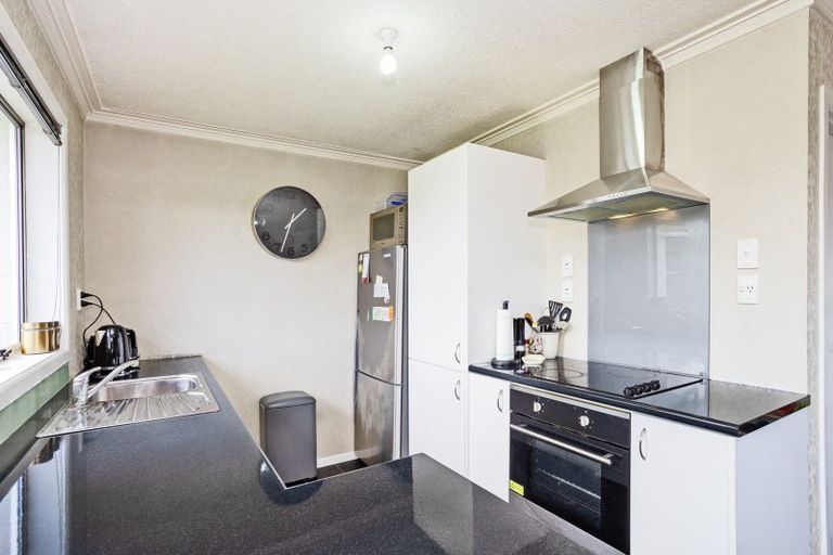 Photo of property in 105 Cunningham Crescent, Grasmere, Invercargill, 9810