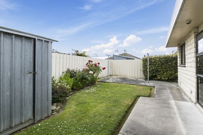 Photo of property in 50c Thorn Street, Caversham, Dunedin, 9012
