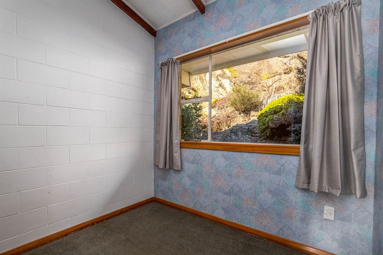 Photo of property in 6 Coulson Place, Alexandra, 9320