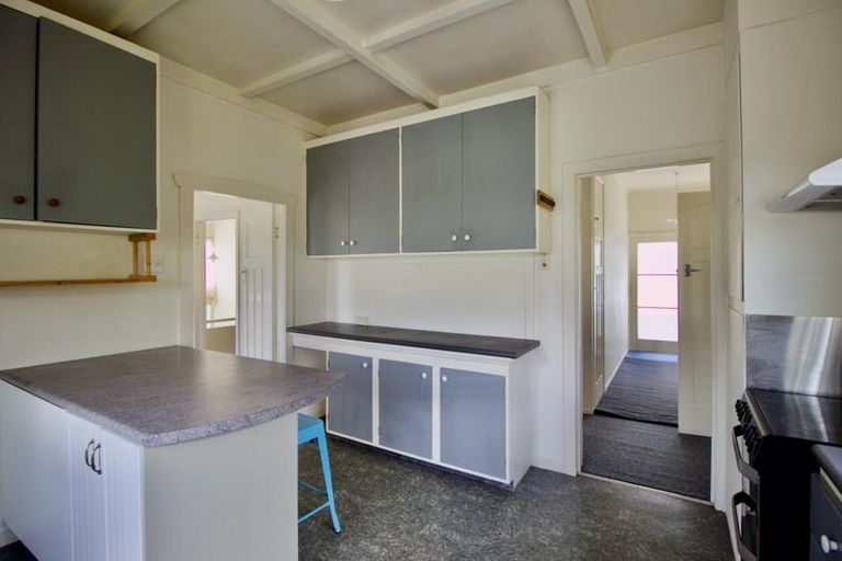 Photo of property in 1/30 Gordon Avenue, Milford, Auckland, 0620