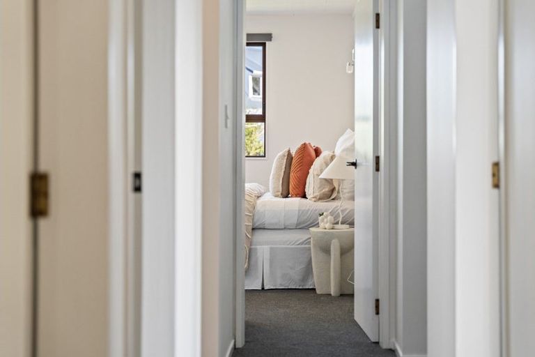 Photo of property in 3 Renata Road, Otaki, 5512