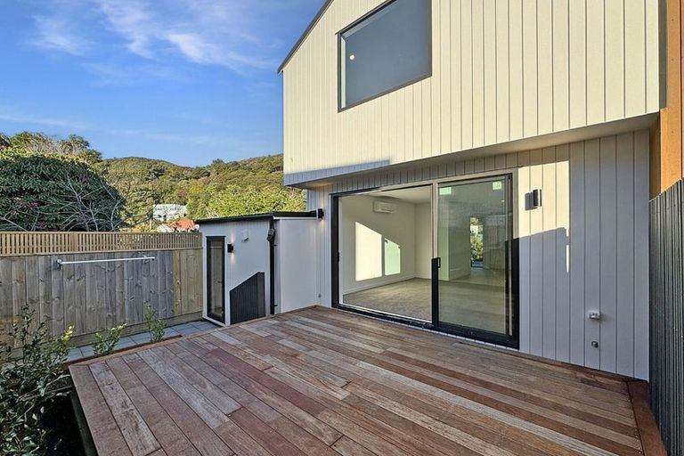 Photo of property in 4/323 Riverside Drive, Waterloo, Lower Hutt, 5011