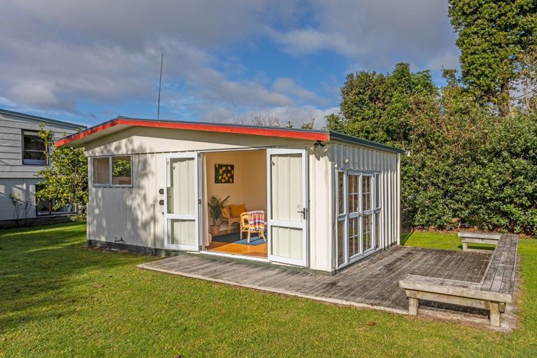 Photo of property in 10 Robyn Crescent, Hahei, Whitianga, 3591
