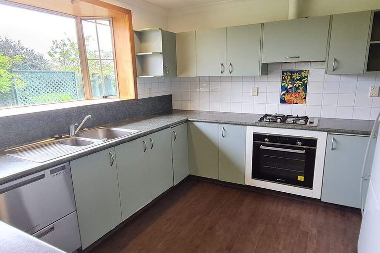 Photo of property in 12 Autumn Place, Mairehau, Christchurch, 8052